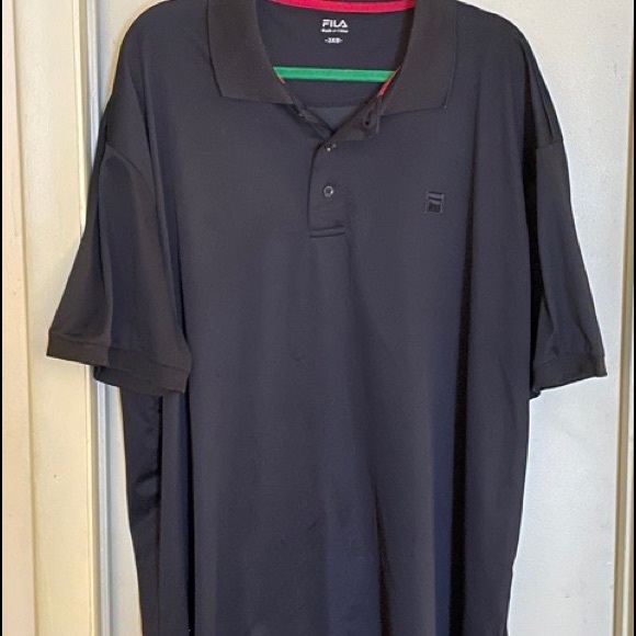A Short Sleeve Dress Shirt - Picture 1 of 3